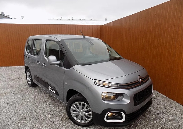 Citroen Berlingo cena 71900 przebieg: 19000, rok produkcji 2020 z Bieżuń małe 379